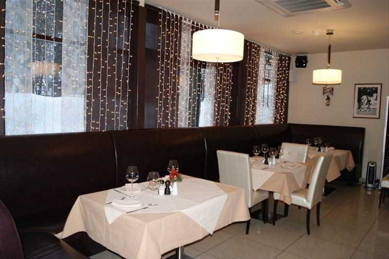 Restaurant
 di Sport Yaroslavl