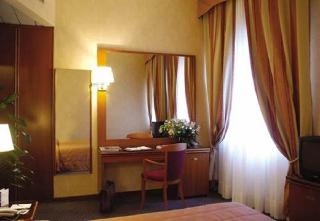 Hotel Ascot, Milan