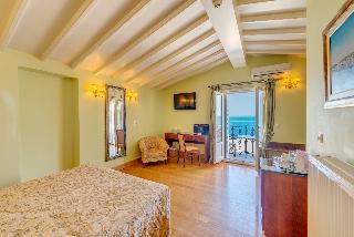 Apollonion Palace Hotel