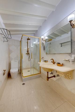 Apollonion Palace Hotel