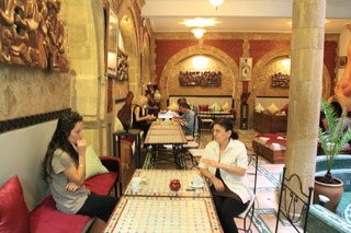 Lobby
 di Riad Alkhansaa