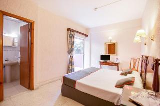 Room Room
