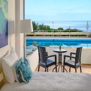 Istron Bay