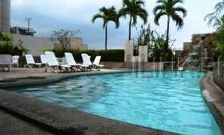 Pool
 di Summit Circle Cebu