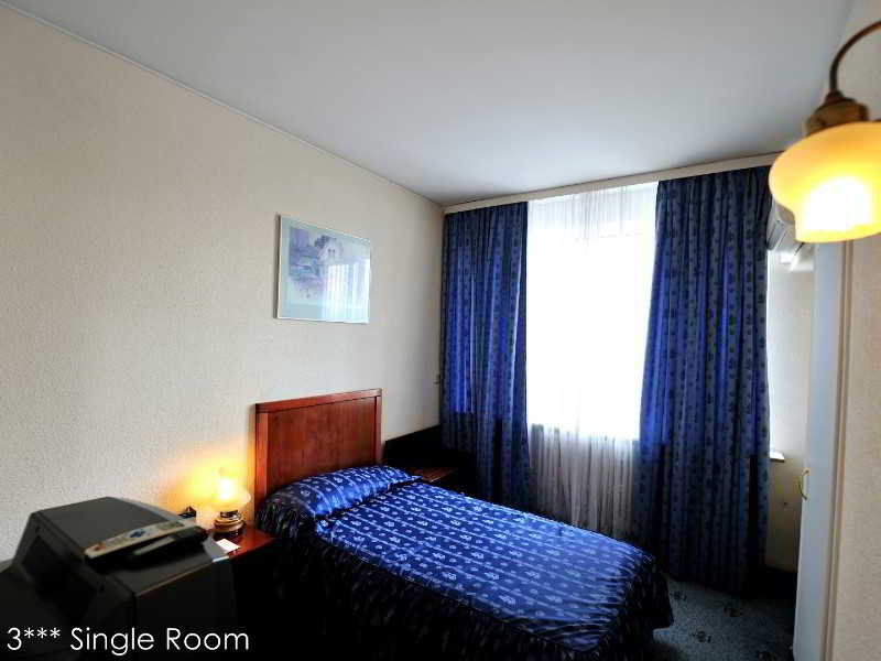 Room
 di Minerva Bucharest