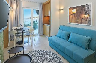 Room Room
