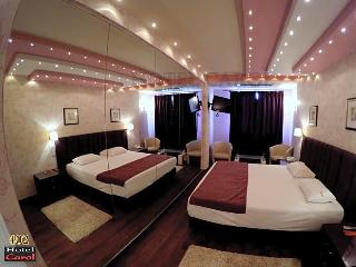 Carol Hotel