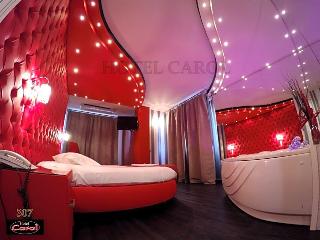 Carol Hotel