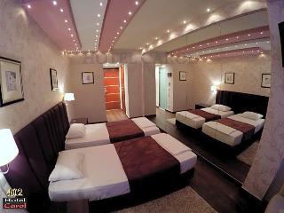 Carol Hotel