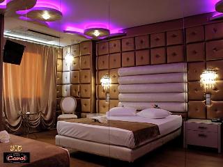 Carol Hotel
