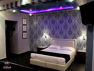 Carol Hotel