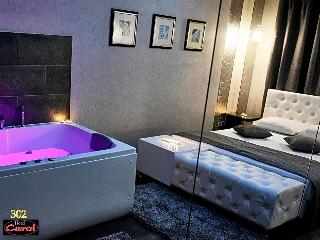 Carol Hotel