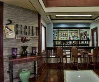 Bar
 di Hotel Centro Palawan