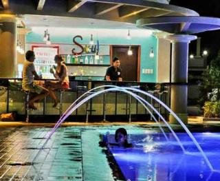 Bar
 di Hotel Centro Palawan