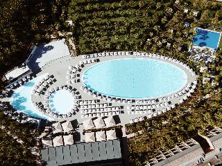 Wine & Books by the sea - Algarve Resort