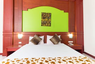 Room thumbnail 12