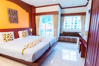 Room thumbnail 14