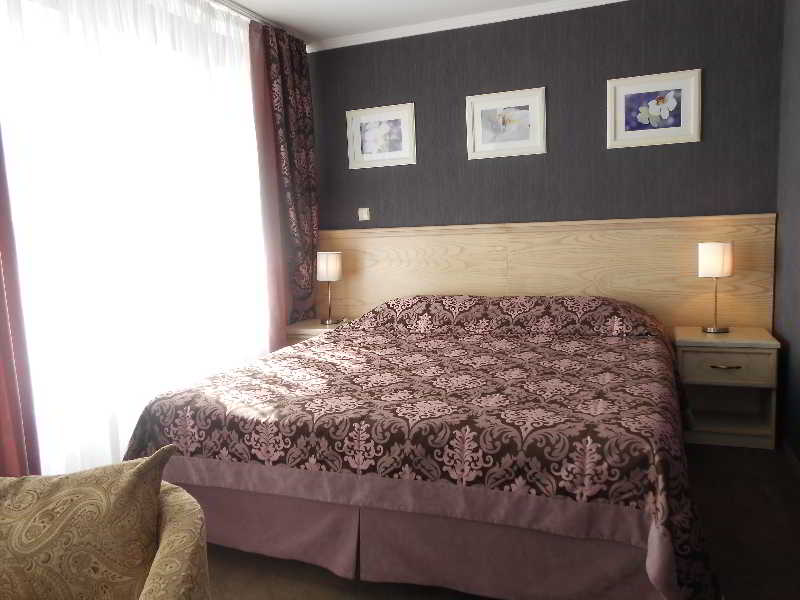 Room thumbnail 21