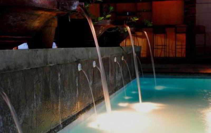 Pool
 di Villa Manuel Tourist Inn