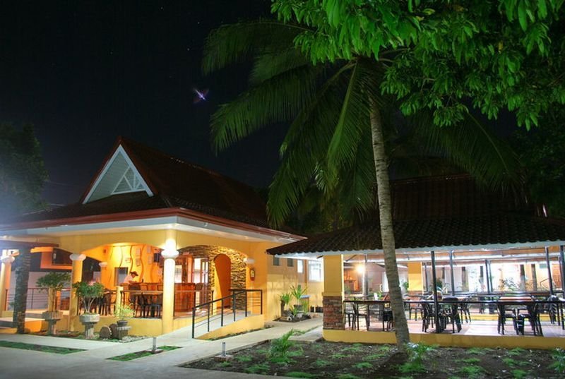 Restaurant
 di Villa Manuel Tourist Inn