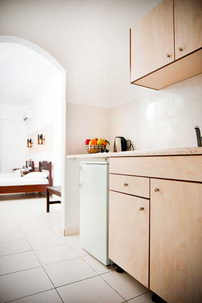 Room
 di HILLSIDE STUDIOS & APARTMENTS