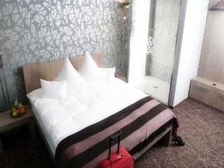 Room
 di West City Hotel
