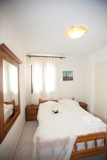 Room
 di Agia Anna Studios