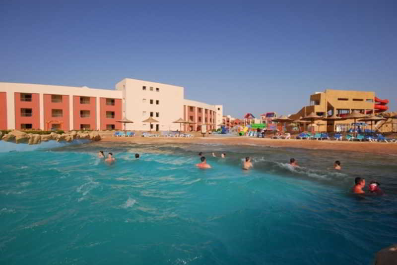 Pool
 di Tirana Aqua Park Resort