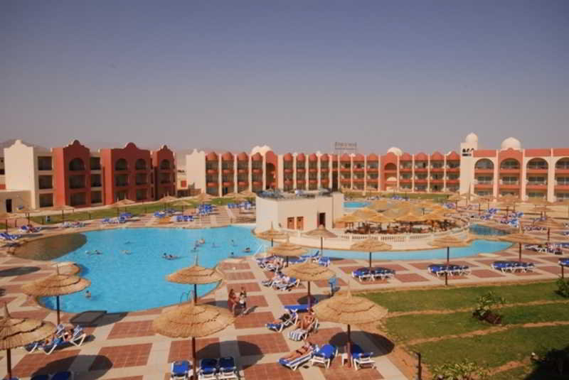 Room
 di Tirana Aqua Park Resort