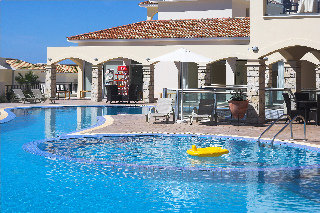 General view
 di Club St George