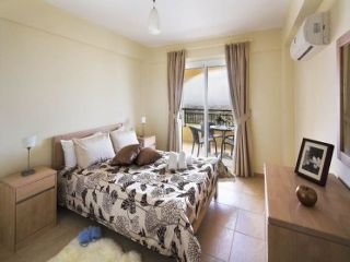 Room
 di Club St George