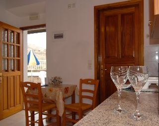 Room
 di Chrysanthi Studios