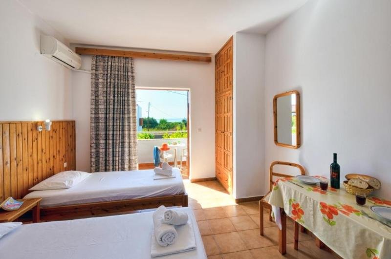 Room
 di Lemon Tree Studios