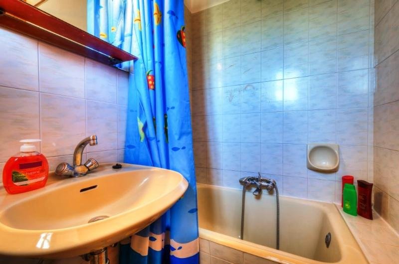 Room
 di Lemon Tree Studios