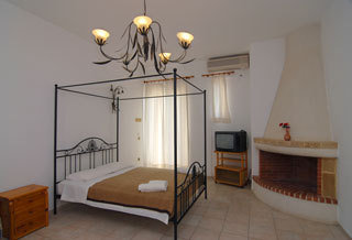 Room
 di Theonia Apartment