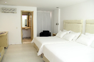 Room
 di Country Internacional