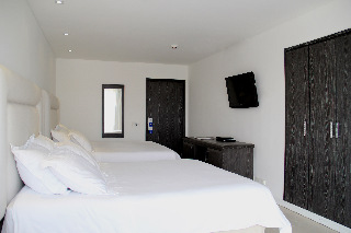 Room
 di Country Internacional