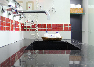 Room
 di Country Internacional