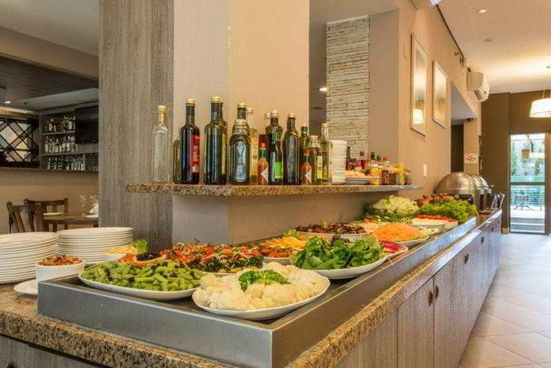 Bar
 di Howard Johnson Faria Lima Inn