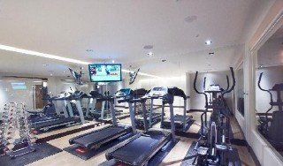 Sports and Entertainment
 di 53 Hotel