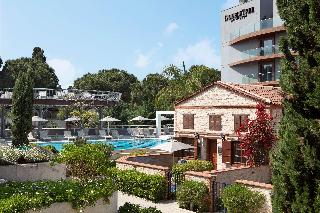 Doubletree By Hilton Kusadasi
