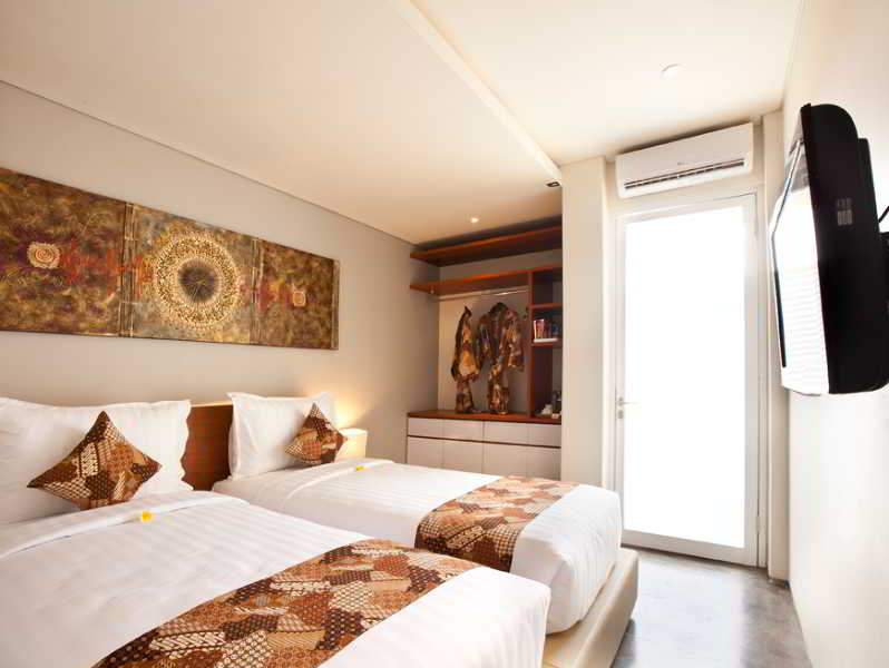 Room thumbnail 17