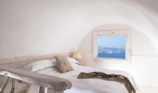 Athermi Suites