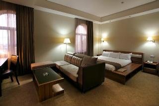 Room thumbnail 32