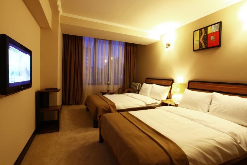 Nairi Hotel - Zimmer