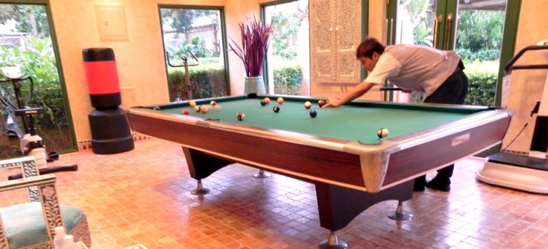 Sports and Entertainment
 di Amanda Hotel