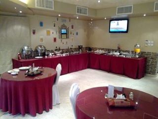 Restaurant
 di Biety Rose Suites Hotel