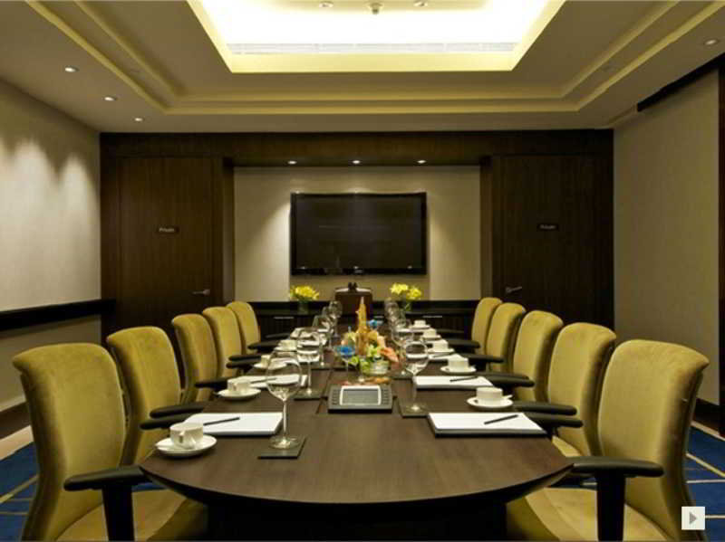 Conferences
 di Vivanta by Taj Blue Diamond
