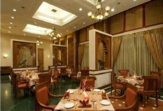 Restaurant
 di The Gateway Hotel Ummed Ahmedabad