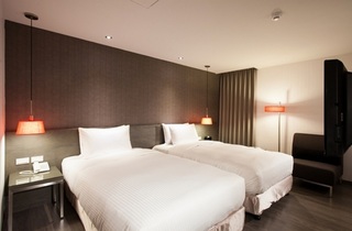 Room:TWN.SU-5